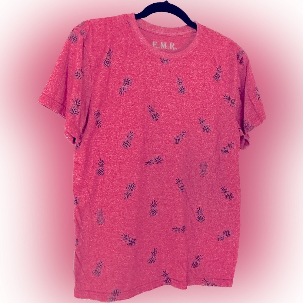 Pineapple T-Shirt Red with some blue undertone Large